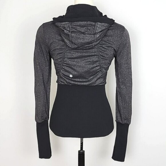 Lululemon Black Dance Studio Reversible Jacket Hooded Stretch Thumbholes Size 4 - Picture 6 of 15